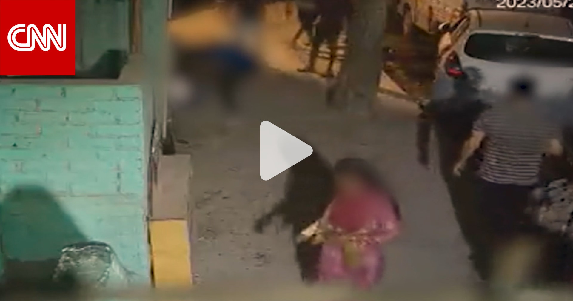 مصير مروع كان بانتظارها.. كاميرا مراقبة ترصد ما حدث لفتاة ليلا في أحد شوارع الهند