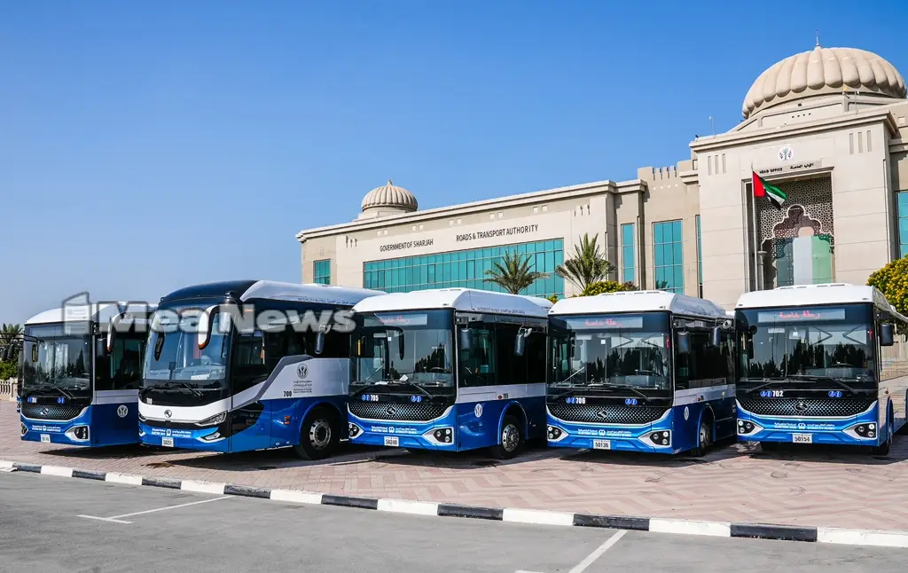طرق الشارقة تنفذ 14 ألف رحلة لأسطول الحافلات الكهربائية خلال 7 أشهر